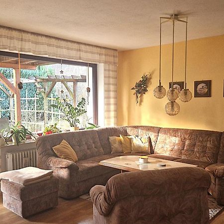 Grosszuegige Wohnung Mit Terrasse Und Gartenzugang - Das Komplette Erdgeschoss Bindlach Esterno foto